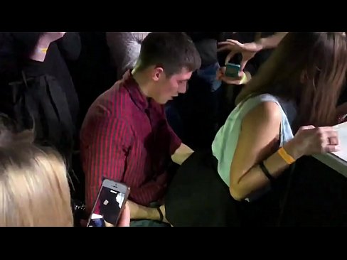 ❤️ Bir Rus gece kulübünde gerçek seks. 18 yaşındaki Rus kız anüs ve vajinada bir gece kulübünde becerdin ❤️  Seks tr.shadbase-xxx.ru ☑